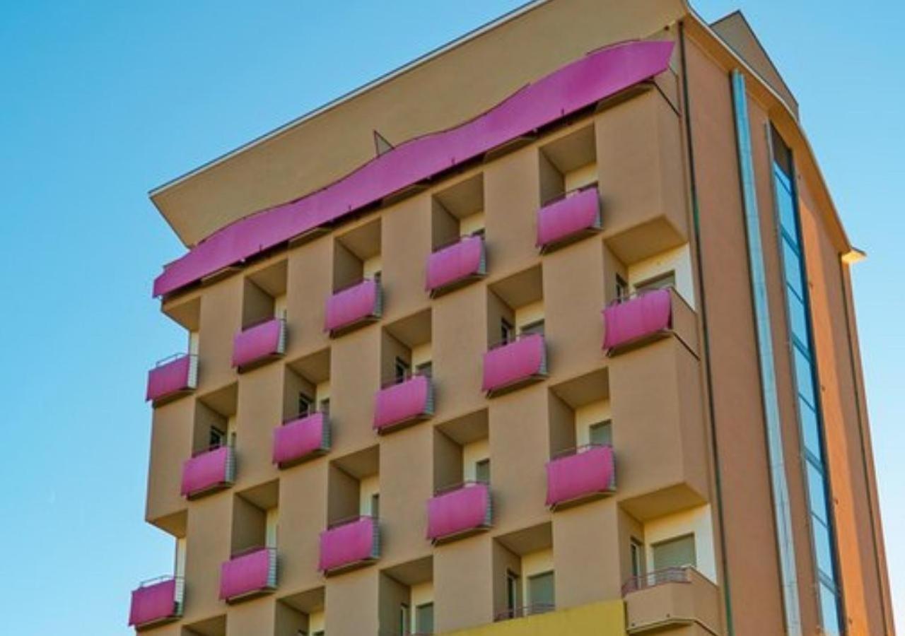 Hotel Atlantic Vista Mare Pesaro Eksteriør bilde