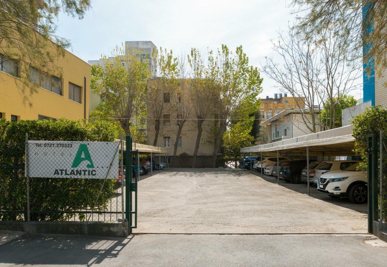 Hotel Atlantic Vista Mare Pesaro Eksteriør bilde