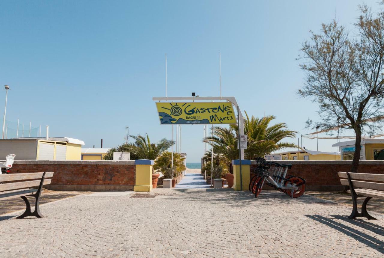 Hotel Atlantic Vista Mare Pesaro Eksteriør bilde